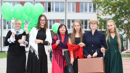 Kūrinio „Pavasarėjant“ („Przedwiośnie”) garsiniai skaitymai
