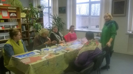 Meno terapija Akmenynės bibliotekoje