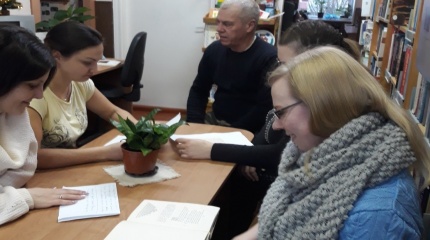 Dieveniškių jaunimas skaitė A. Mickevičiaus poemą „Ponas Tadas“
