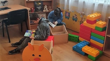 „Pasakėlės, kaip zuikių uodegėlės“