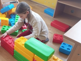 „Augti su knyga“