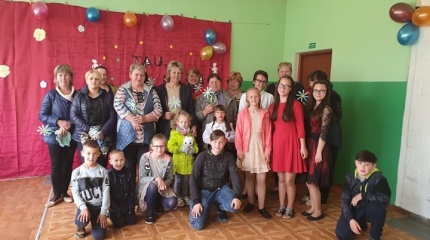 „Mama – gražiausias žiedas gyvenimo gėlyne“