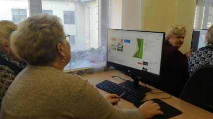 Jašiūnų bibliotekoje „Senjorų dienos internete 2019“ 