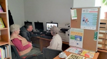 Tribonių bibliotekoje „Senjorų dienos internete 2019“