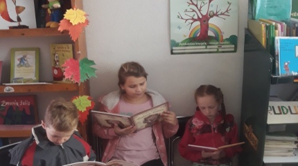 Garsinis knygelių skaitymas „Aš drąsiai skaitau“