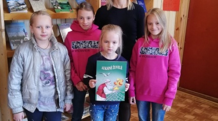 „Negęstanti pasakos šviesa“