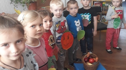 Linksmoji edukacinė popietė „Rudens gėrybių karnavalas“