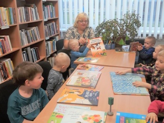 Pažintinė ekskurija po biblioteką