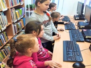 Dieveniškių bibliotekoje vyko saugesnė interneto savaitė