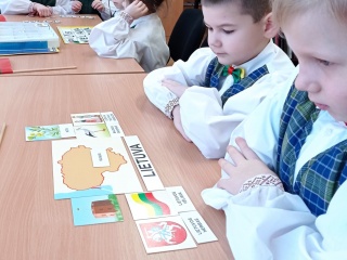 Poezijos valandėlė „Tėvynės meilė mūsų kalboje“