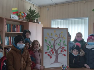 Kūrybinės dirbtuvės „Lietuviškų žodžių medis“
