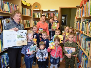 Darželinukai Jančiūnų bibliotekoje