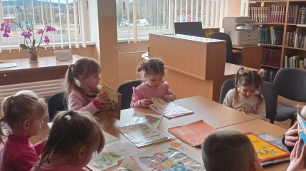 Literatūrinė popietė „Eilėraščių pynė“