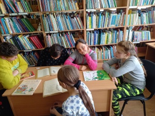 Garsinis skaitymas Jurgelionių bibliotekoje
