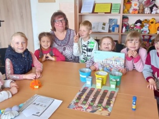 Edukacinė pamokėlė Poškonių bibliotekoje