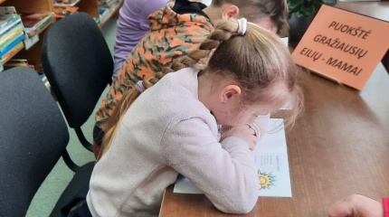 Ekskursija Baltosios Vokės miesto bibliotekoje