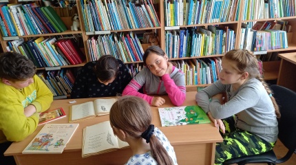 Garsinis skaitymas Jurgelionių bibliotekoje