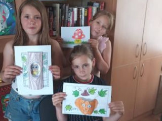 Kūrybinės dirbtuvės „Linksmos popierinės aplikacijos“ Dainavos bibliotekoje