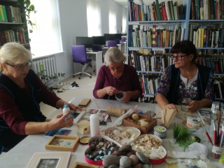 „Prisiminimai apie vasarą ir jūrą“ Jašiūnų bibliotekoje