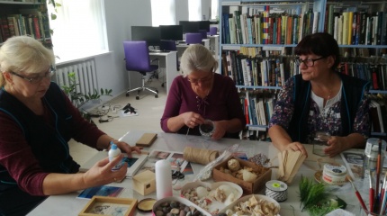 „Prisiminimai apie vasarą ir jūrą“ Jašiūnų bibliotekoje