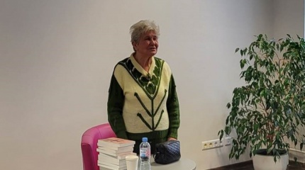 Susitikimas su knygos „Eilėmis nuspalvinta proza" autore Juzefa Lyčkovska