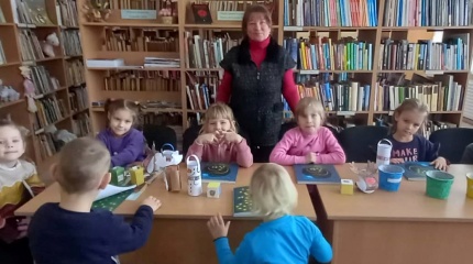  Poškonių bibliotekoje vyko  edukacinis užsiėmimas skirtas Europos atliekų mažinimo savaitei