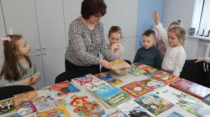 Pažintis su biblioteka