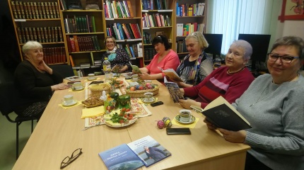 Pasaulinė poezijos diena Baltosios Vokės bibliotekoje