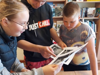 Informacinė valandėlė „Bibliotekoje kiekvienam įdomu“