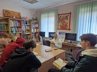 Garsinis skaitymas Baltosios Vokės bibliotekoje