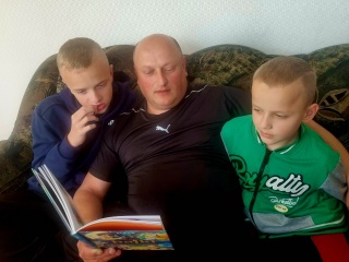 Akcija „Tėčiai skaito vaikams“