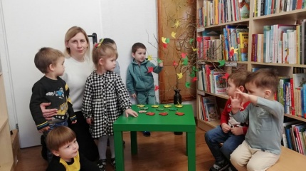 Zavišonių bibliotekoje vyko Lietuvos valstybės atkūrimo dienos minėjimas