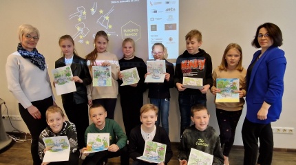 Gimnazistų apsilankymas bibliotekoje