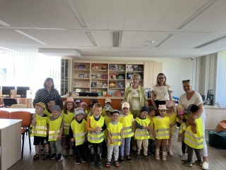 Mažųjų apsilankymas bibliotekoje