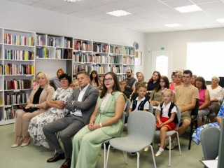Duris atvėrė atsinaujinusi Baltosios Vokės biblioteka