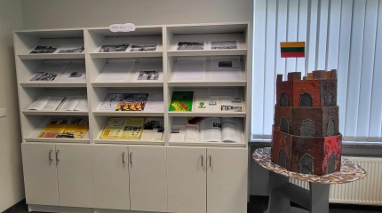 Literatūros ir spaudinių paroda „Baltijos kelias – laisvės kelias“