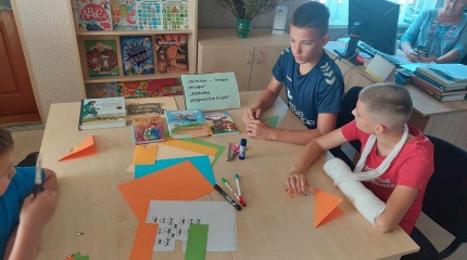 Edukacinis užsiėmimas „Skirtukas – knygos draugas“