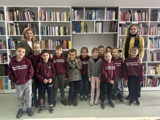 Biblioteka aplankė gimnazijos pirmokai