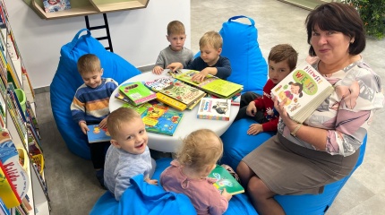 Mažųjų skaitytojų kelionė į biblioteką