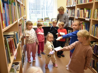 „Fizinis aktyvumas bibliotekoje“