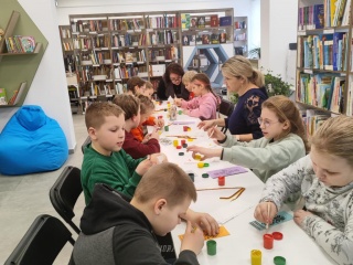 Edukacinis renginys „Knygų skirtukai su lietuvišku motyvu“