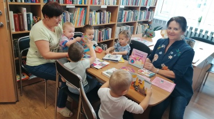 Mažųjų skaitytojų pažintis su biblioteka