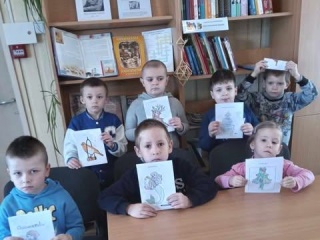 Kūrybinės dirbtuvės „Skaitome ir iliustruojame knygeles“