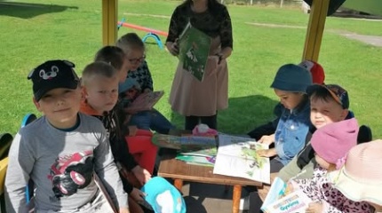 Pasakų popietė „Smagus ryto ratas“