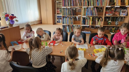 Kūrybinė veikla su mažaisiais skaitytojais