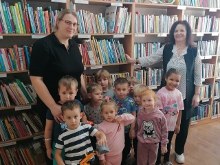 Pasakų popietė „Mylime pasakas be galo“