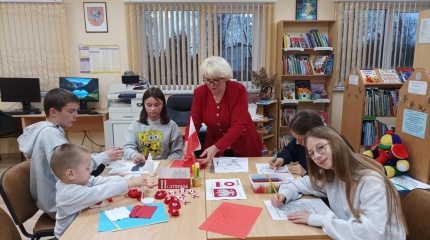 Edukacinis užsiėmimas „Balta ir raudona – Lenkijos simboliai“