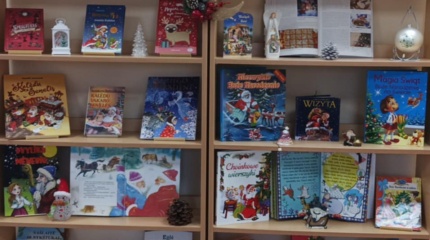 Literatūrinė paroda „Kalėdomis kvepiančios istorijos“
