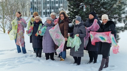 Edukacija „Natūralaus šilko skarelių dekoravimo dirbtuvės japonišku šibori metodu“
