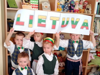 Edukacinis užsiėmimas „Brangiausios spalvos Lietuvai“